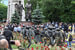 Люди скандировали «Позор!», «Свобода!»