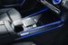 Каждый третий проданный автомобиль Mercedes-Benz теперь является кроссовером или внедорожником, а каждый четвертый – компактной моделью. Компактный кроссовер сочетает в себе факторы успеха этих сегментов и должен стать альтернативой семиместным универсалам и минивэнам, объяснила компания
