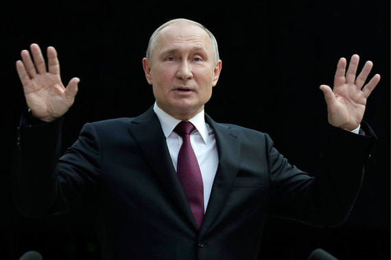 Население может беднеть от кредитов, считает Владимир Путин