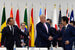 28 июня 2019 г. Президент Франции Эмманюэль Макрон, президент США Дональд Трамп и премьер Японии Синдзо Абэ на саммите G20 в японской Осаке