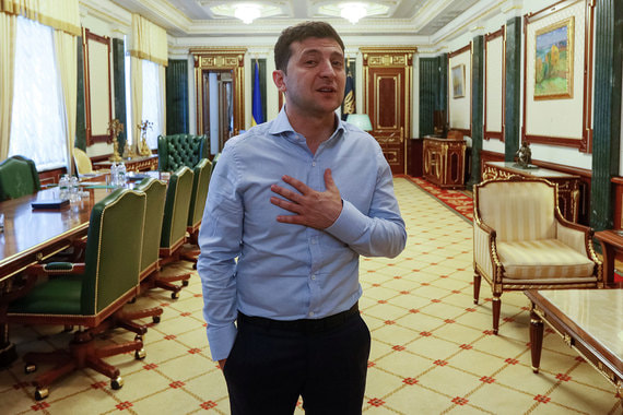 Партия Зеленского получит простое большинство в парламенте