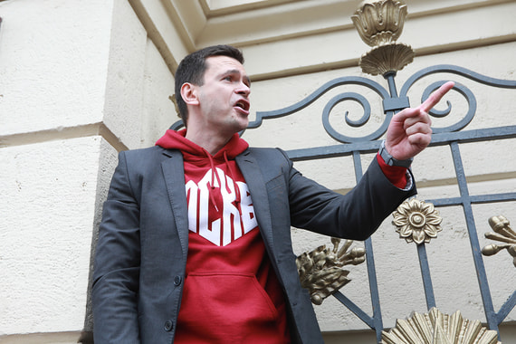 Яшин считает, что на проверку было отправлено намного больше его подписей, чем подписей других кандидатов