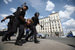 У здания мэрии Москвы в 14.00 в субботу, 27 июля, должна была начаться несогласованная акция протеста, организованная оппозиционерами, которых не допустили до выборов в Мосгордуму. Основные организаторы митинга – Илья Яшин, Дмитрий Гудков, Иван Жданов, Юлия Галямина, Любовь Соболь – были задержаны еще до его начала. Участников акции и случайных прохожих начали задерживать у здания мэрии за несколько часов до мероприятия. К началу митинга портал «ОВД-инфо» сообщал о 140 задержанных. Впоследствии это число значительно выросло. Что происходило у мэрии, смотрите в нашей галерее