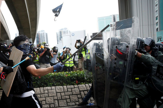 Гонконг переживает тяжелейший политический кризис с 1997 года