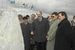 1996 г. Газопровод «Ямал – Европа». Президент Белоруссии Александр Лукашенко (в центре), Вяхирев (слева) и министр топлива и энергетики России Петр Родионов на открытии памятного знака на месте первого стыка труб
