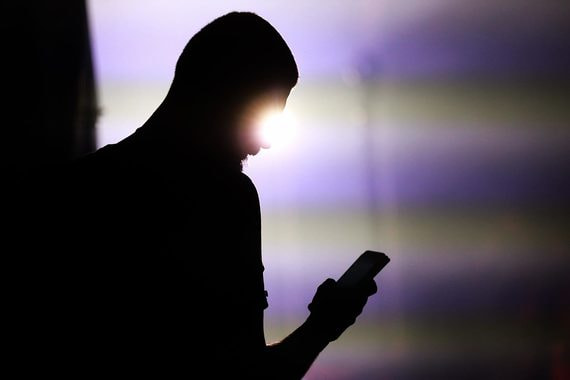 Пользователи все чаще предпочитают обычным звонкам общение в социальных сетях и мессенджерах