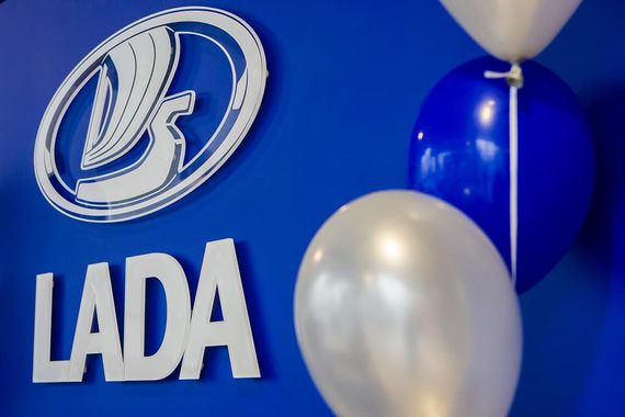 Продажами Lada займется топ-менеджер PSA из Китая Оливье Морне