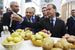 Медведев предупредил на форуме  «Золотая осень», который также прошел на ВДНХ, что  «картофель – это второй хлеб, откажут в семенах в какой-то момент – без картошки можем остаться». Поэтому  «селекцией генетикам надо обязательно заниматься», дал он наказ