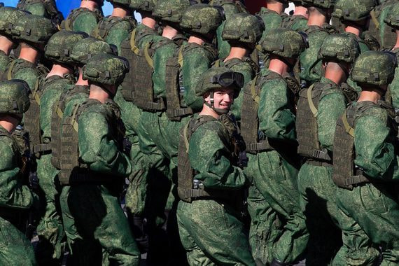 Россияне доверяют президенту меньше, чем армии