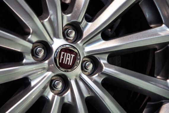 Fiat Chrysler и Peugeot обнародовали параметры будущего слияния