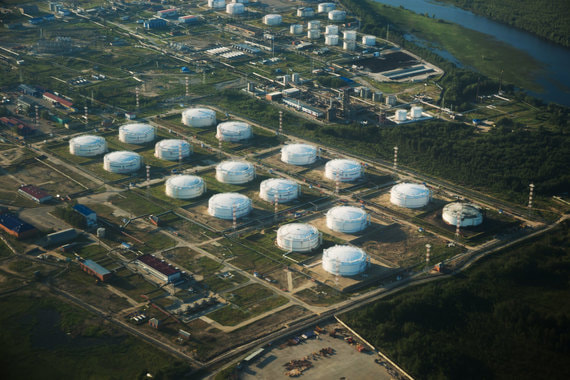 normal 1nz1 Ослабление рубля помогло «Роснефти» наполнить бюджет