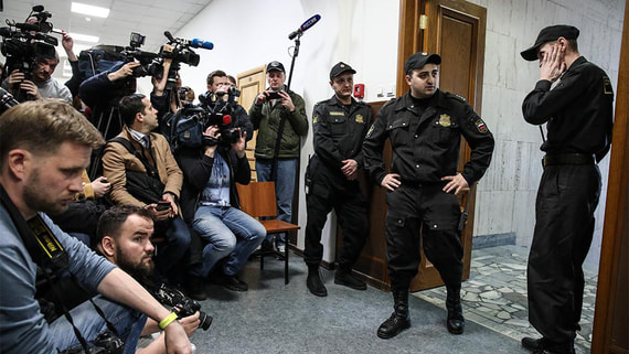 Судьи хотят наказывать СМИ за давление на них и тенденциозные публикации