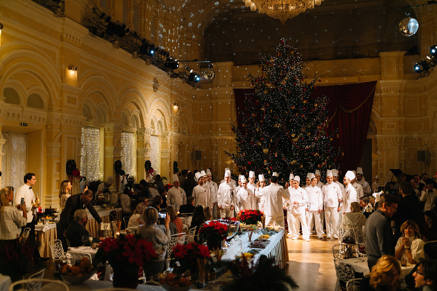 На первой линии ГУМа состоялось торжественное открытие обновленного бутика Bosco Family