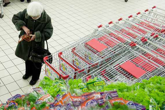 Отсутствие у населения денег сдержало рост цен из-за НДС