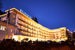 Современное здание Steigenberger Grandhotel Belvédère