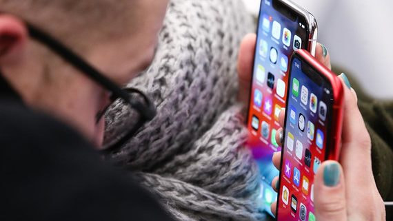Bloomberg: пользователи iPhone смогут сменить браузер и почту по умолчанию