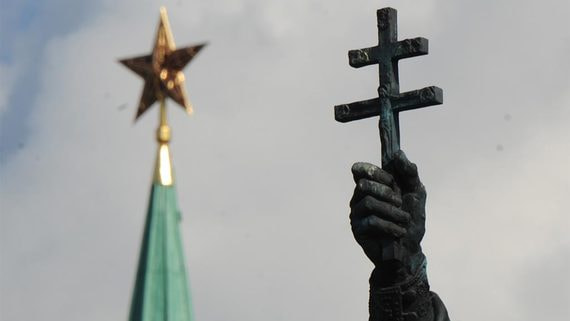 Кому нужен бог в Конституции
