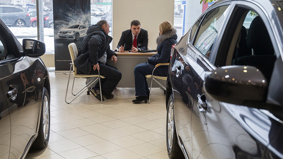 Продажи автомобилей в марте выросли на 4%