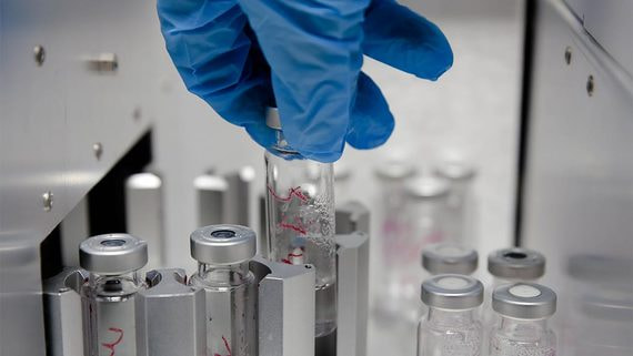 Как Россия вышла на второе место в мире по тестированию на коронавирус