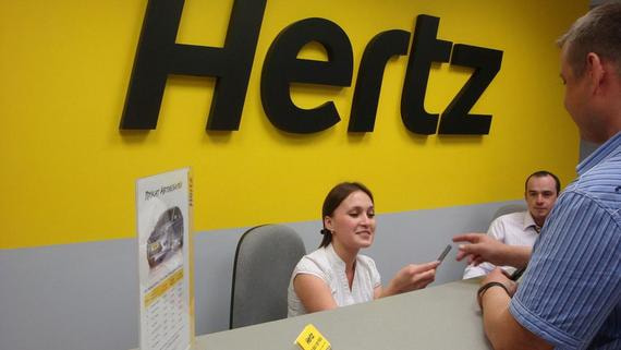 Один из крупнейших сервисов аренды автомобилей Hertz объявил о банкротстве
