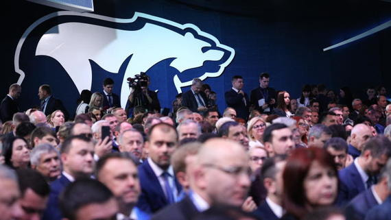 «Коммерсантъ»: низкий рейтинг ЕР позволит врио губернаторов самовыдвигаться