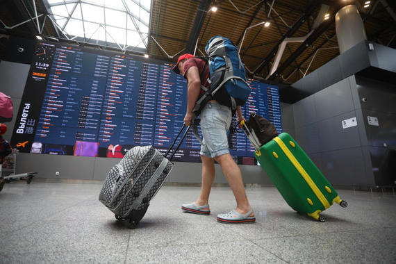 СМИ узнали о возможном возобновлении полетов из России с 15 июля