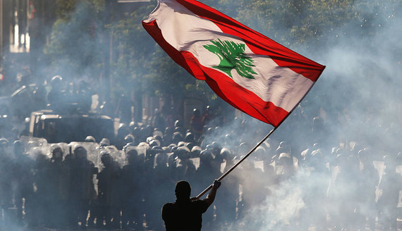 Штурм министерств в столице Ливана. Фотографии