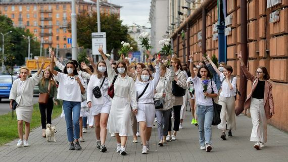 К протестам в Белоруссии подключились демонстрации женщин