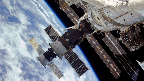 «Роскосмос» подтвердил утечку воздуха в американском сегменте МКС