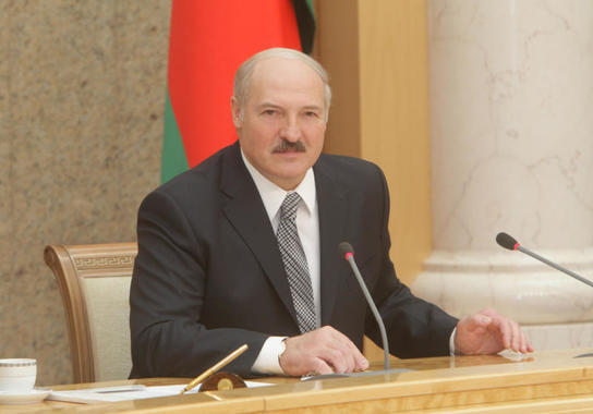Лукашенко заявил о «едином мнении» с Путиным о событиях в Белоруссии