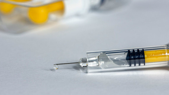 США заранее отвергли результаты испытаний российской вакцины от COVID-19