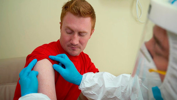 РФПИ объявил начало третьей фазы испытаний вакцины от коронавируса
