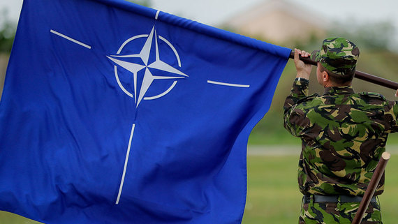 НАТО потребовало от России раскрыть всю информацию о производстве «Новичка»