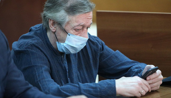 Суд приговорил Михаила Ефремова к восьми годам колонии общего режима