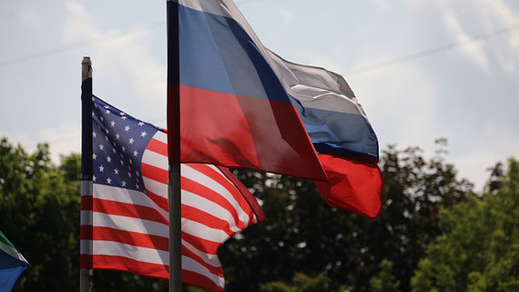 США добавили двух граждан России в санкционный список