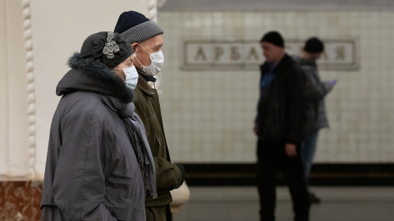 СМИ: пожилым москвичам рекомендуют удаленку и отказ от транспорта с октября