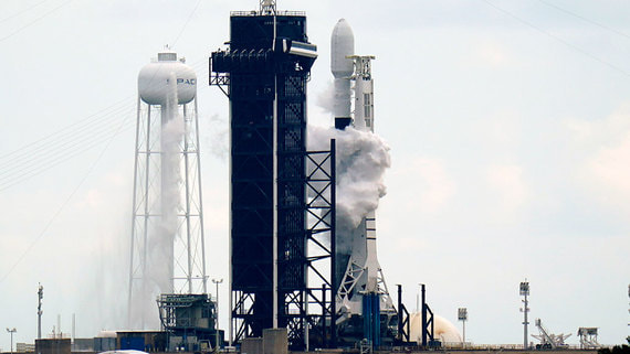 SpaceX снова отменила запуск группы спутников Starlink