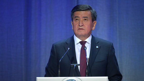 Президент Киргизии встретится с лидерами партий на фоне протестов