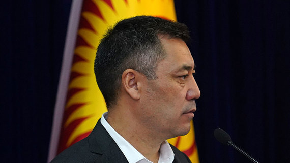 Всю формальную власть в Киргизии получил Садыр Жапаров