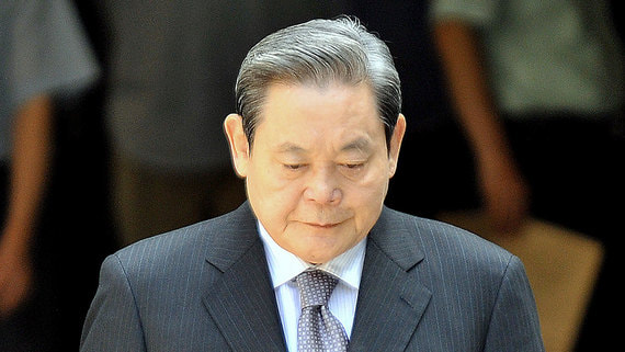 Умер президент Samsung Ли Гон Хи