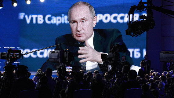 Путин заявил об отсутствии планов ограничивать движение капитала в России