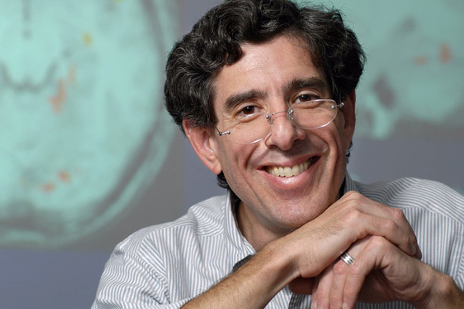 «Благополучие — это навык, который мы можем натренировать», — утверждает нейроученый Ричард Дэвидсон