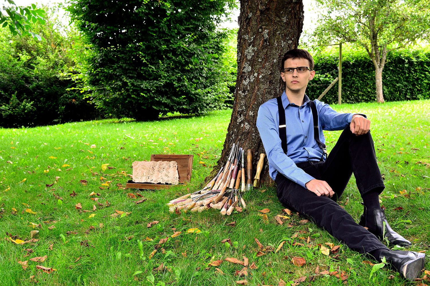 Бельгийский резчик по дереву Жюльен Феллер