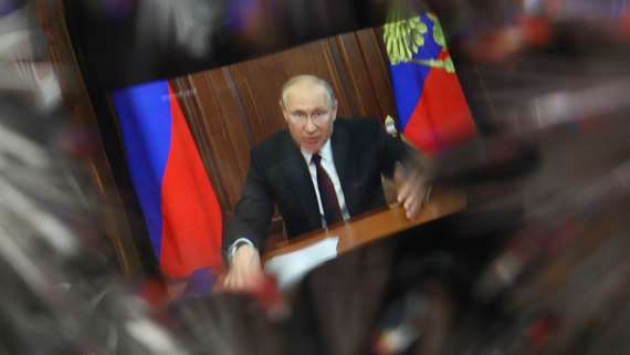 Путин упразднил Роспечать и Россвязь