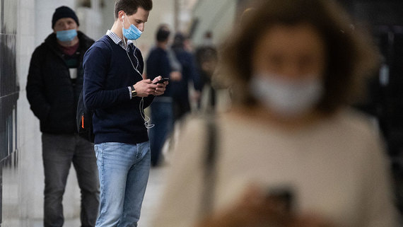На смартфоны в России будут предустанавливать не менее 17 отечественных программ