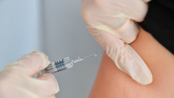 Минздрав назвал сроки начала массовой вакцинации от коронавируса