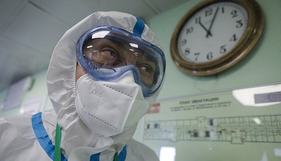 В России за сутки от коронавируса умерли 589 человек