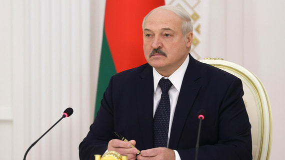 МОК запретил Лукашенко и его сыну участвовать в олимпийских мероприятиях