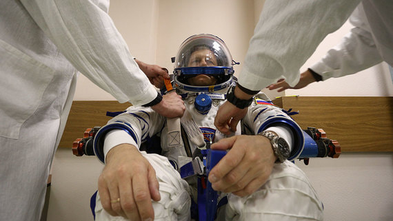 ФМБА анонсировало вакцинацию космонавтов