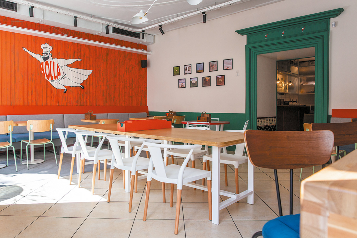 Интерьер пиццерии Bolla